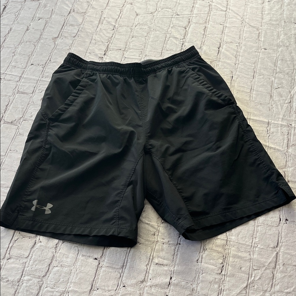 Under Armour Men's Black Athletic Shorts